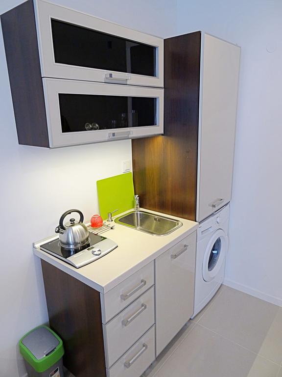 Apartamenty Metro Mlociny Varsavia Camera foto