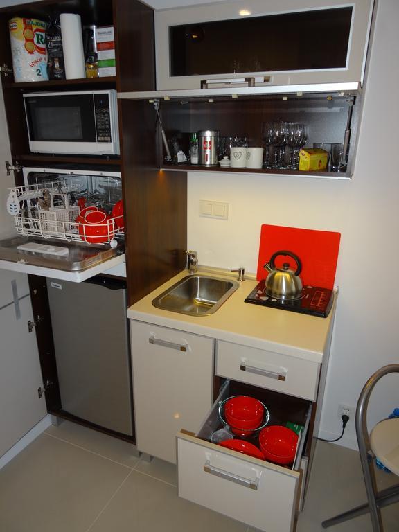 Apartamenty Metro Mlociny Varsavia Camera foto