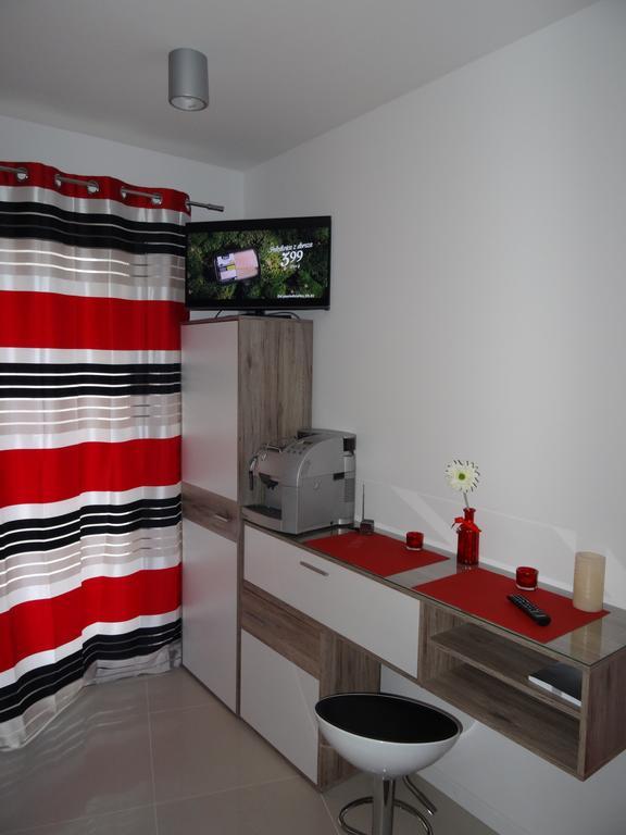 Apartamenty Metro Mlociny Varsavia Camera foto
